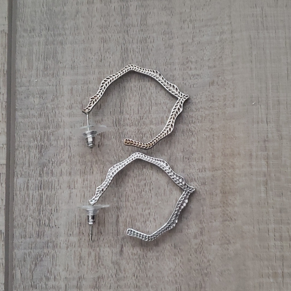 Silver Kendra Scott Earrings